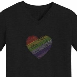 Motif  de broderie machine cœur arc en ciel.